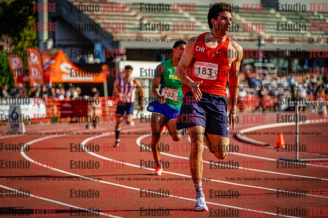 Fotos de los 400 m con vallas de varones
