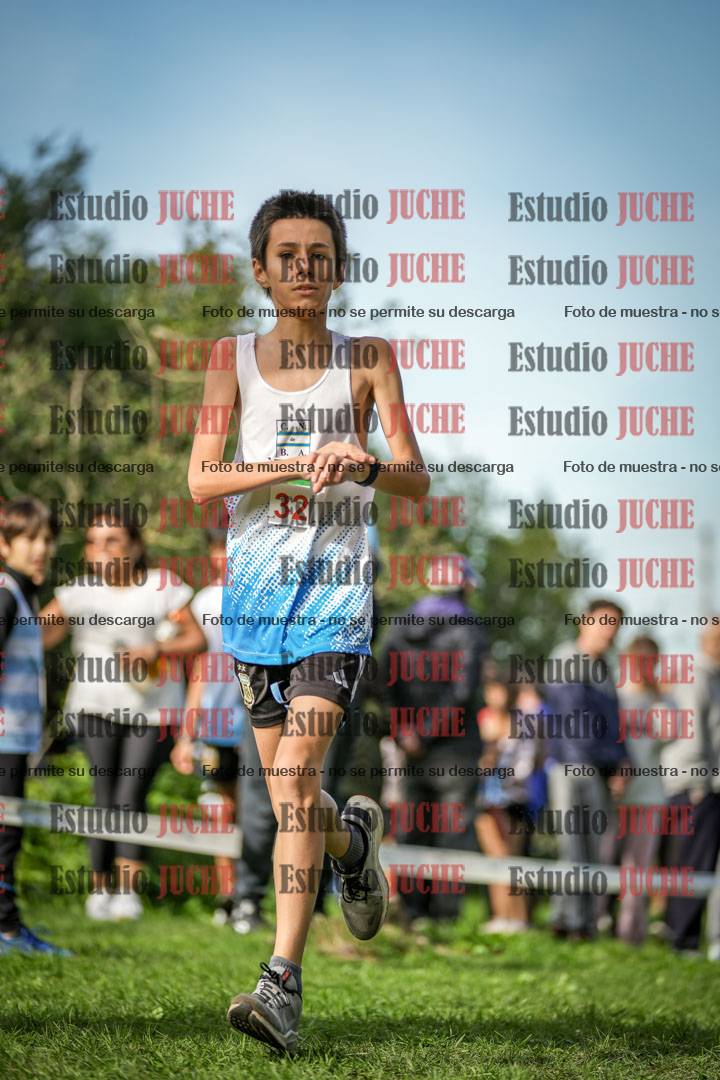 Fotos de la llegada del cross de 1500 m