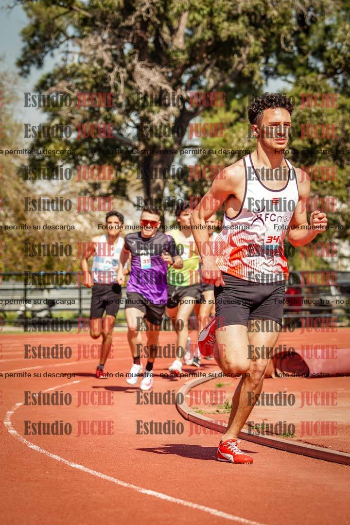 Fotos de los 1500 m llanos de varones