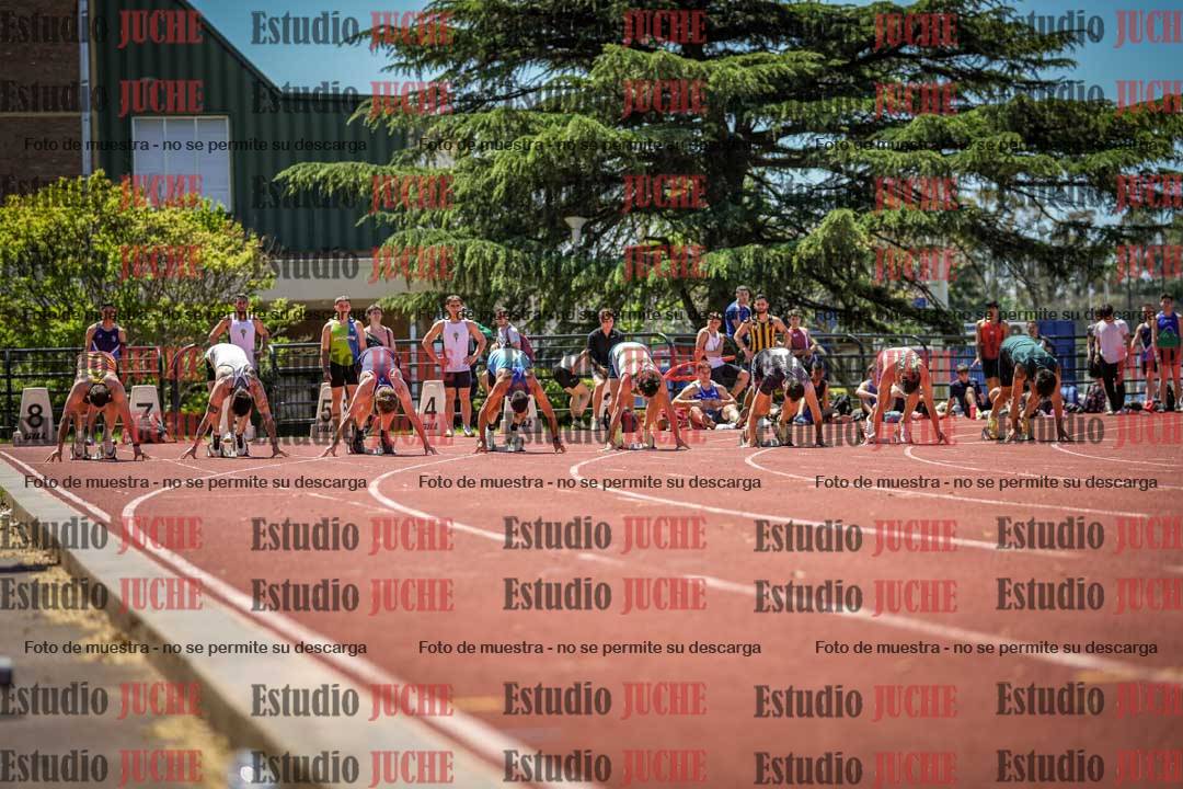 Fotos de los 100 m llanos de varones
