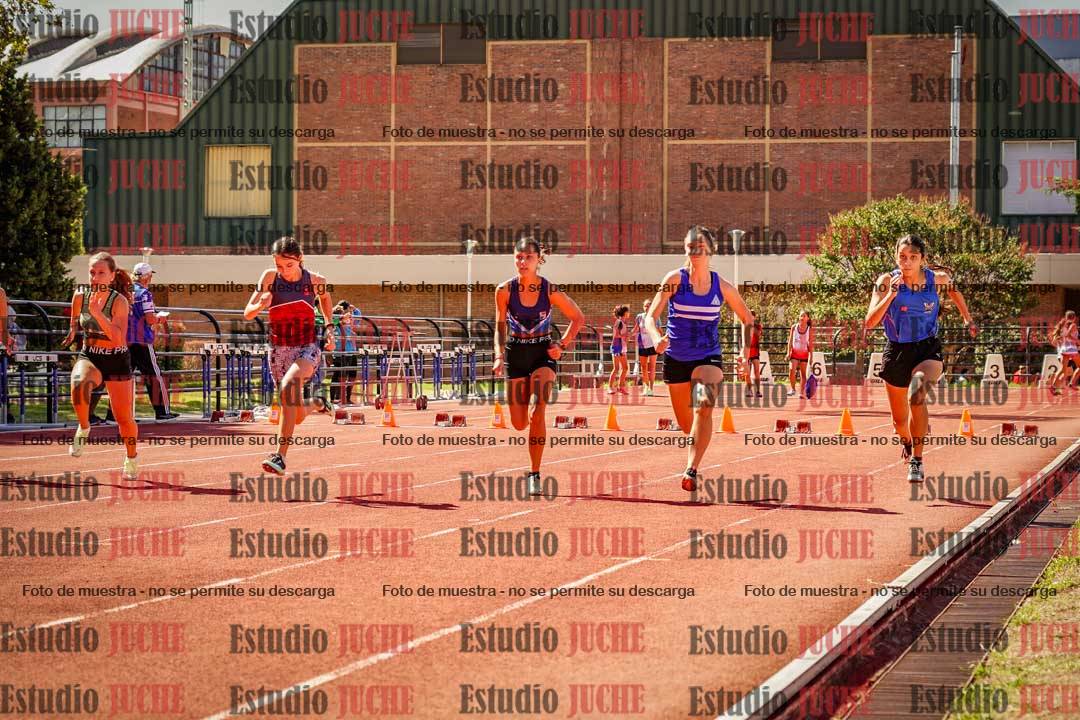 Fotos de los 80 m llanos de mujeres