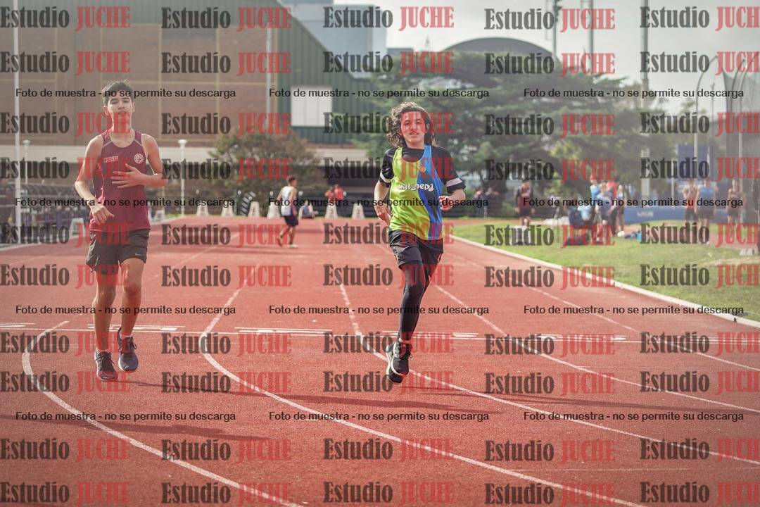 Fotos de los 150 m llanos de varones
