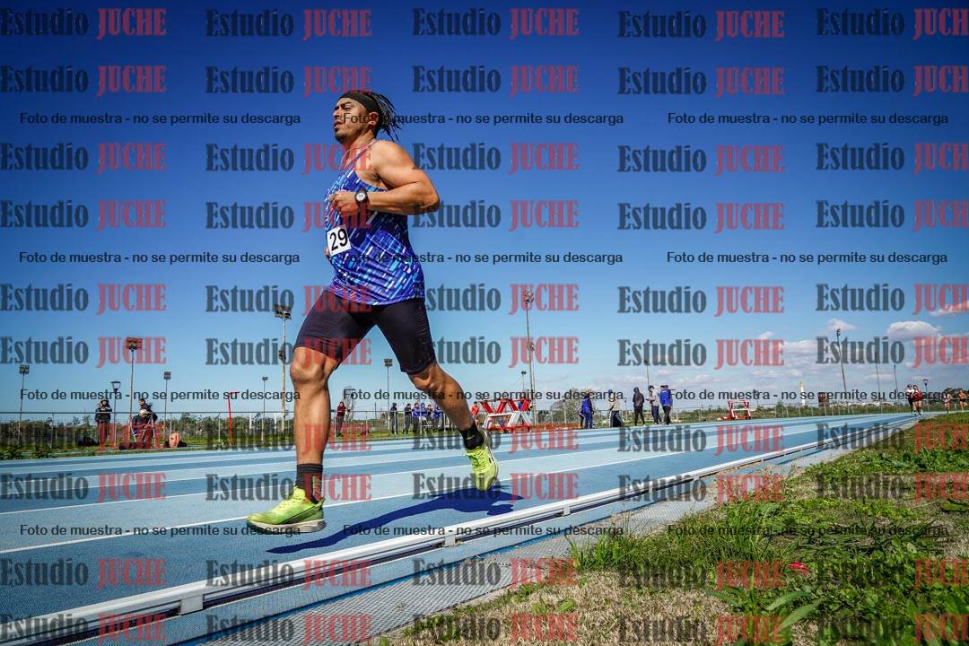 Fotos de los 5000 m llanos de mujeres y varones