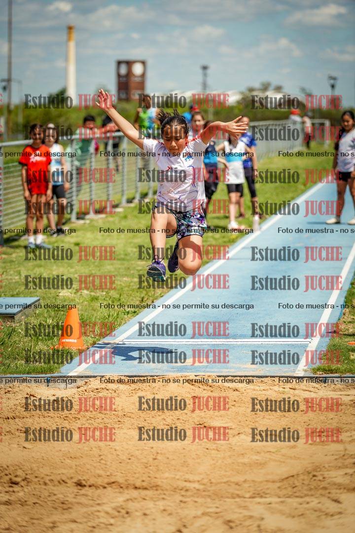 Fotos del salto en largo de mujeres - U12