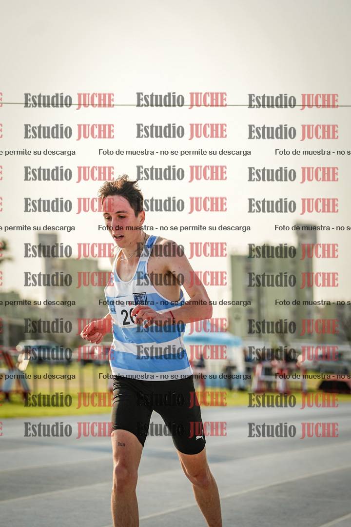 Fotos de los 3000 m llanos de varones