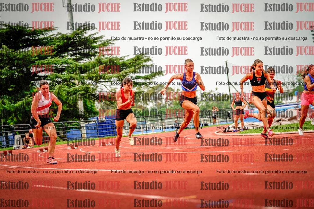 Fotos de los 100 m llanos de mujeres - FINAL