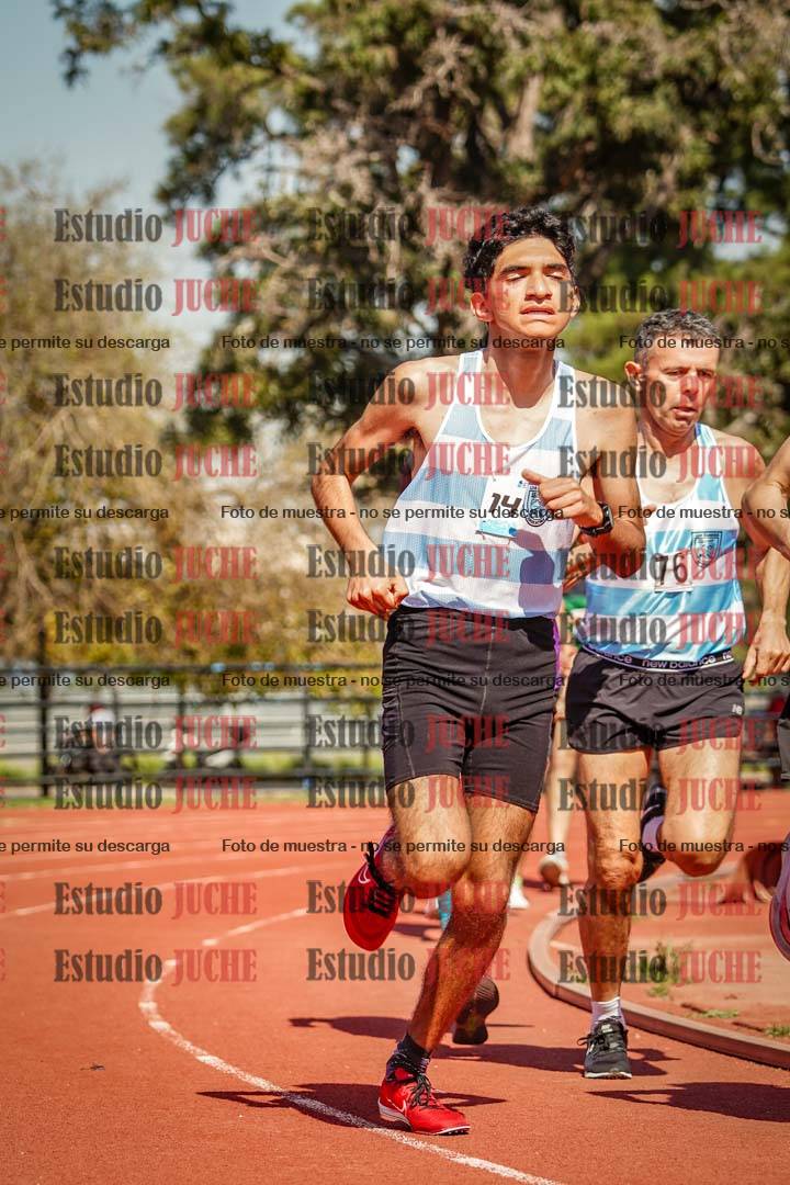 Fotos de los 1500 m llanos de varones