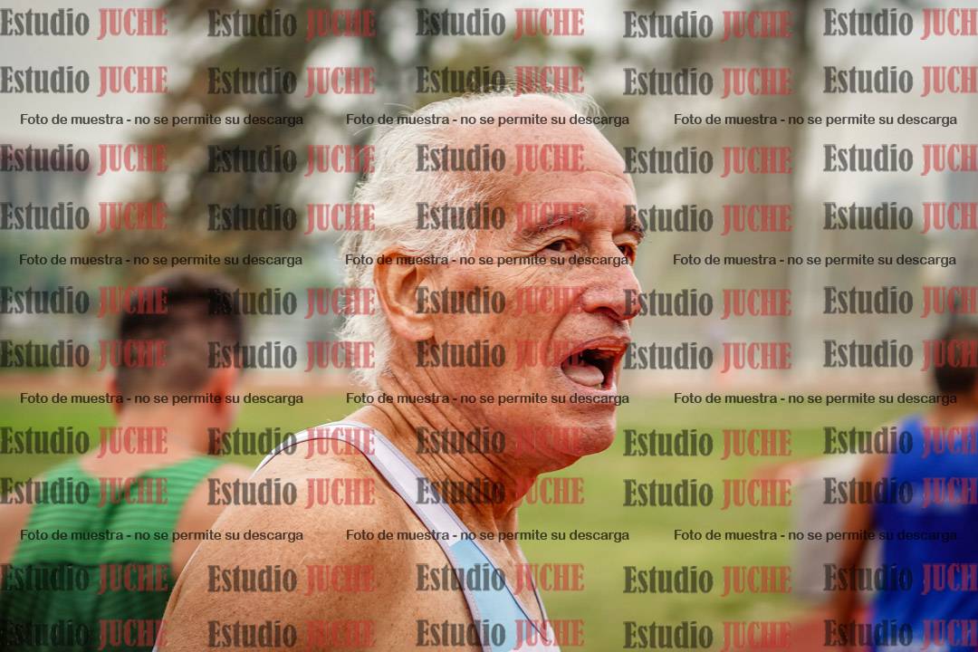 Fotos de los 800 m llanos de varones