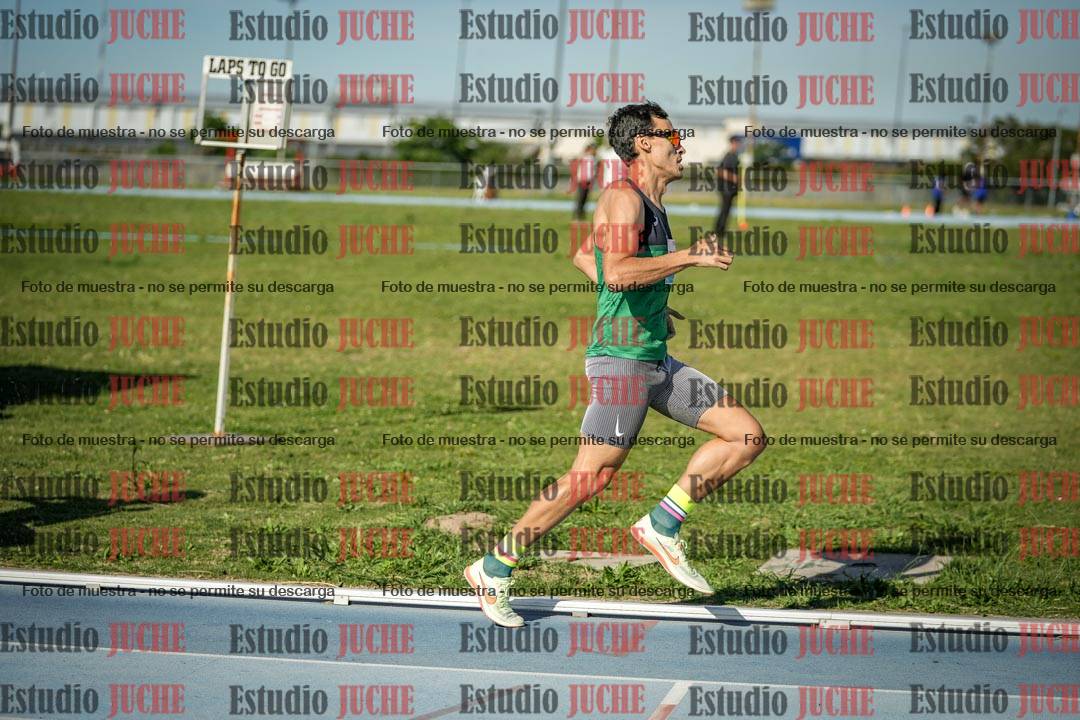 Fotos de los 1500 m llanos de varones