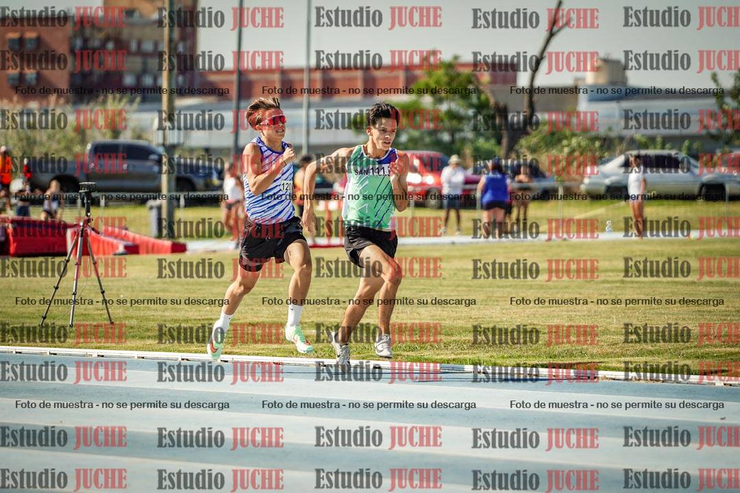 Fotos de los 600 m llanos de varones