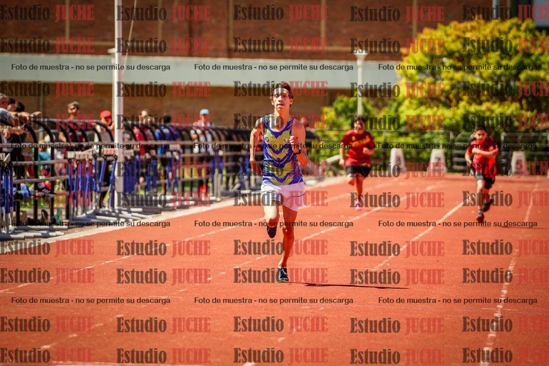 Fotos de los 150 m llanos de varones