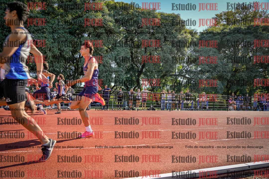 Fotos de los 100 m llanos de varones