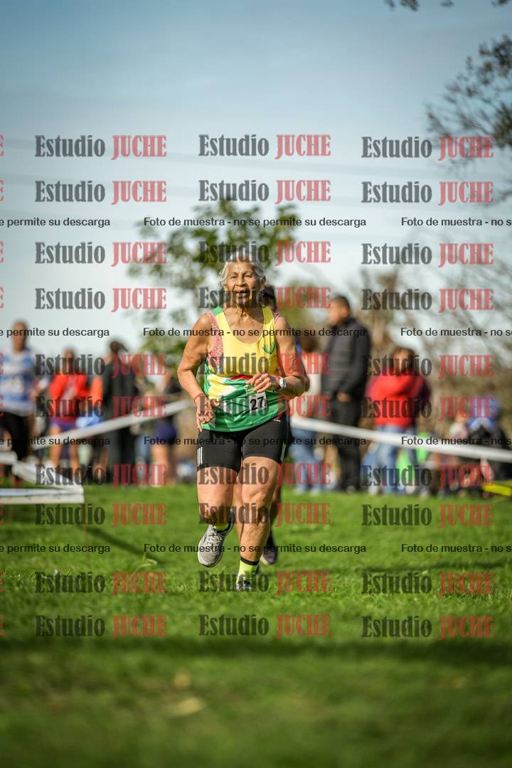Fotos de la llegada del cross de 1500 m