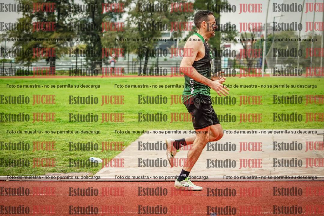 Fotos de los 800 m llanos de varones