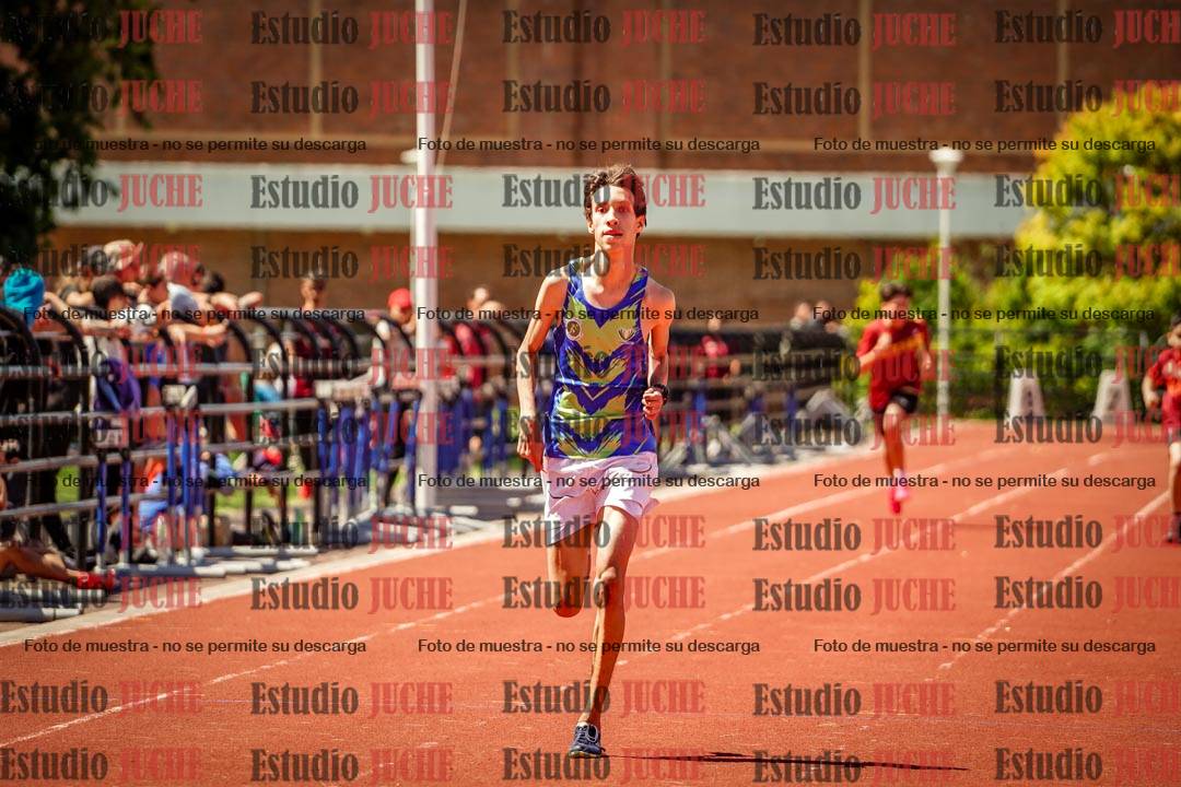 Fotos de los 150 m llanos de varones