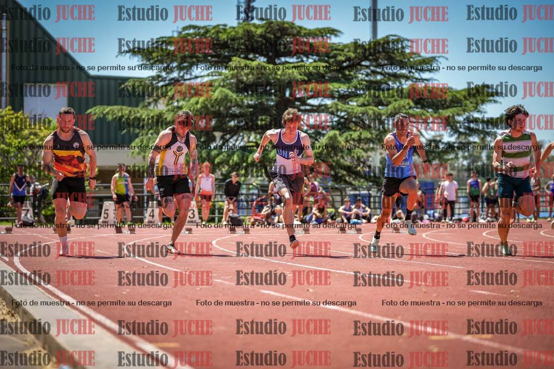 Fotos de los 100 m llanos de varones