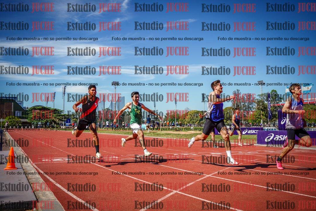 Fotos de los 200 m llanos de varones