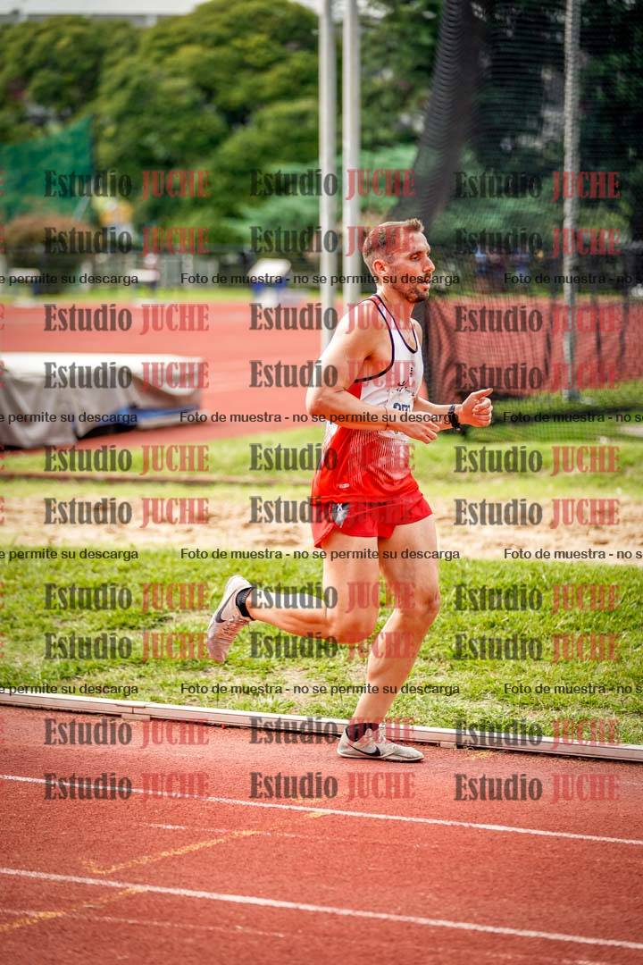 Fotos de los 3000 m llanos de varones