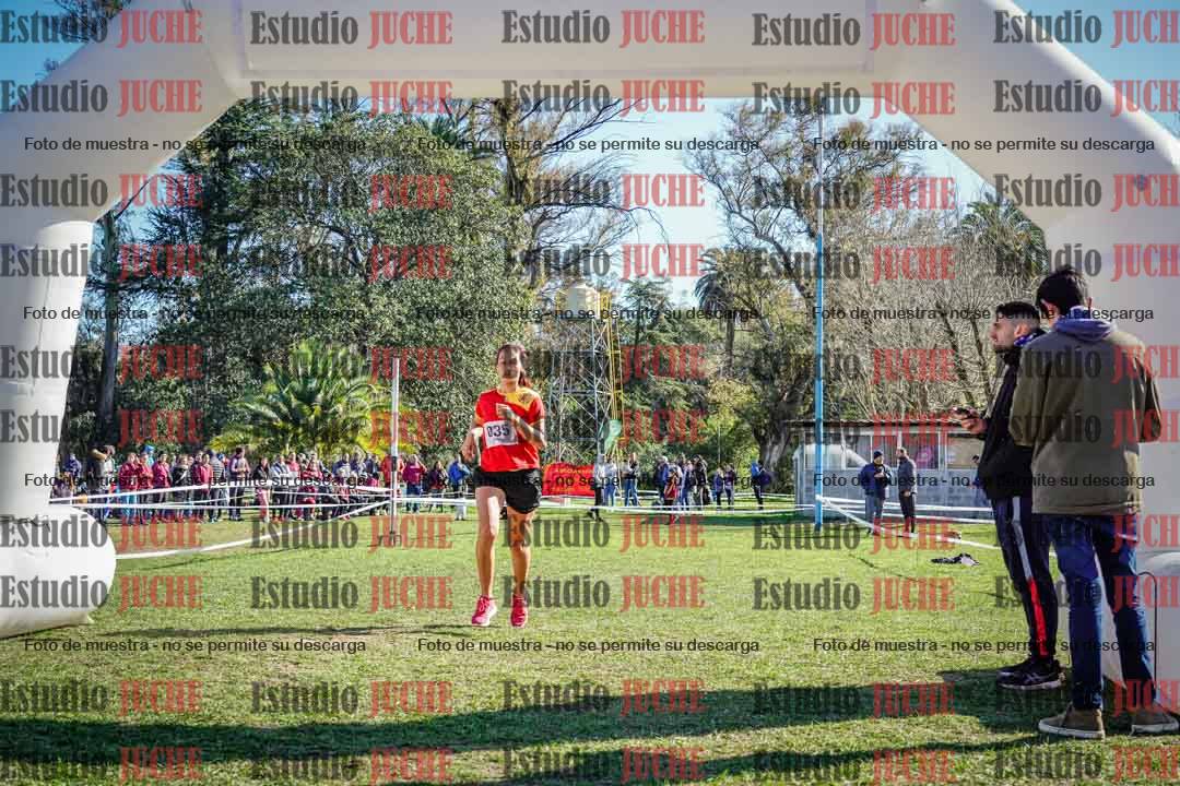 Fotos de la llegada del cross de 6000 m