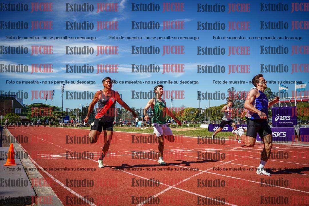 Fotos de los 200 m llanos de varones