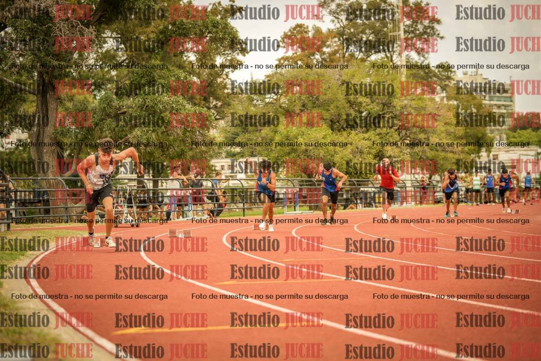 Fotos de los 200 m llanos de varones