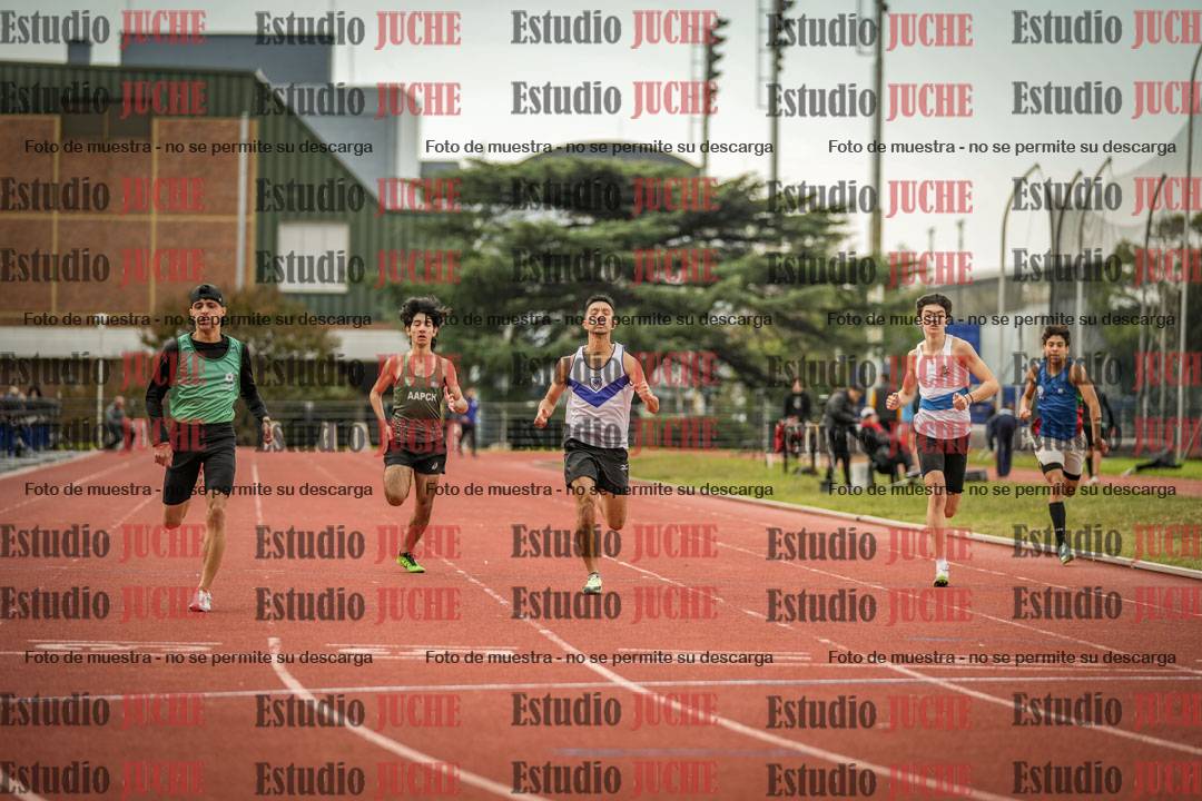 Fotos de los 400 m llanos de varones