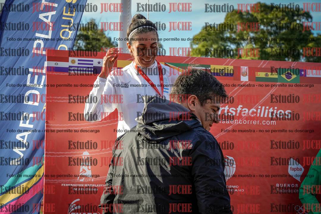 Fotos de algunos extras y podios del día 2