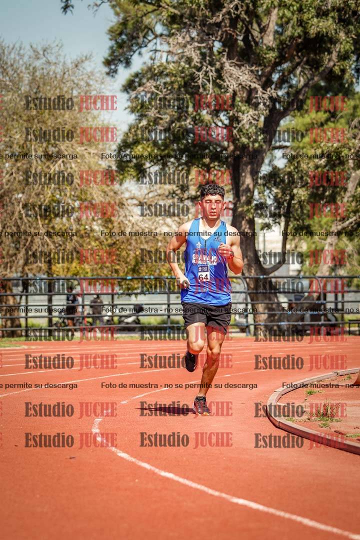 Fotos de los 1500 m llanos de varones