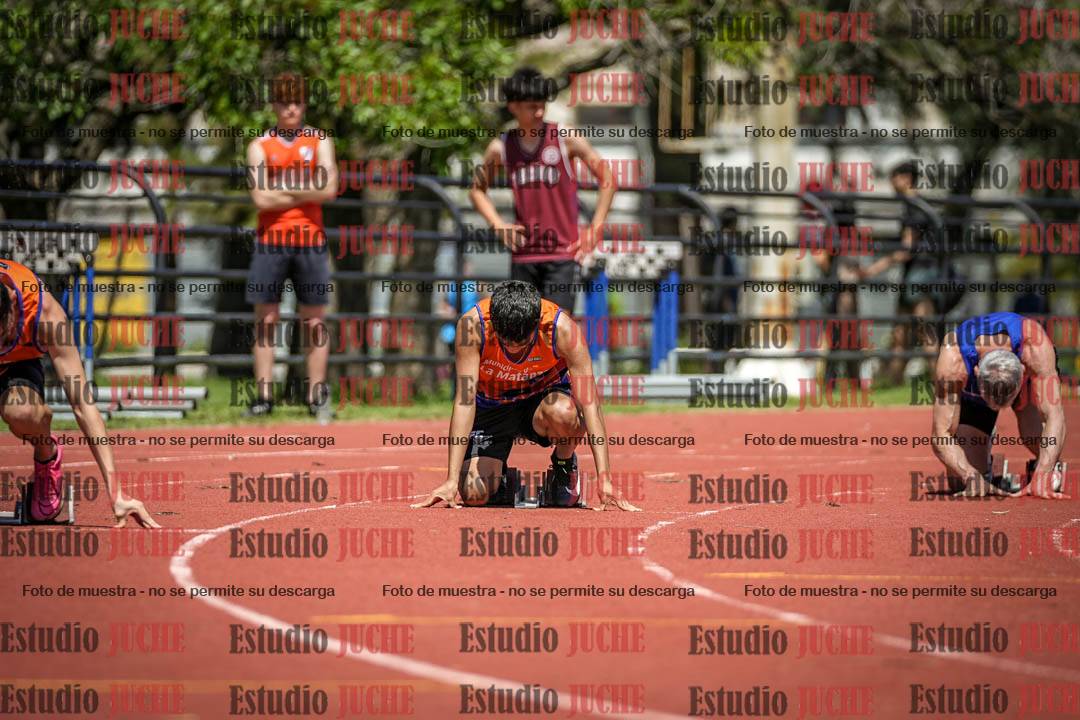 Fotos de los 200 m llanos de varones