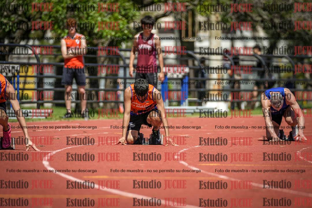 Fotos de los 200 m llanos de varones