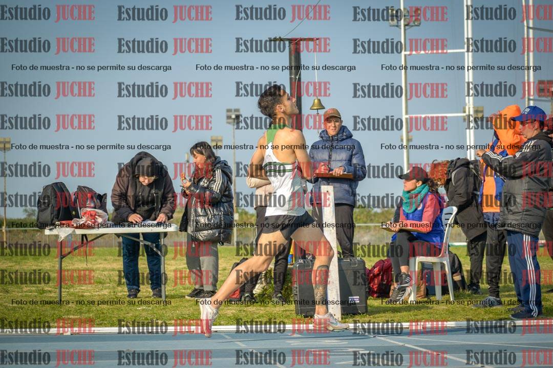 Fotos de los 3000 m llanos de varones