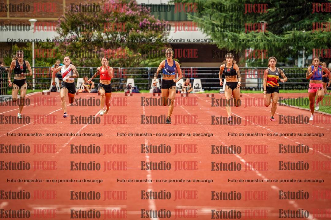Fotos de los 100 m llanos de mujeres - FINAL