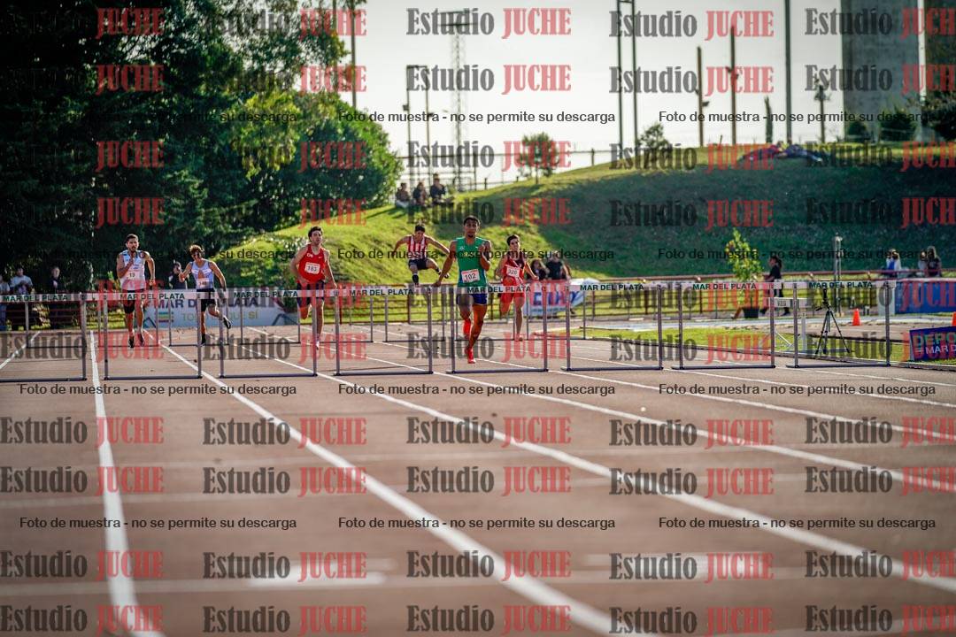 Fotos de los 400 m con vallas de varones