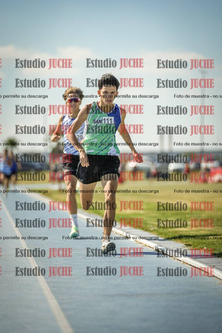 Fotos de los 600 m llanos de varones