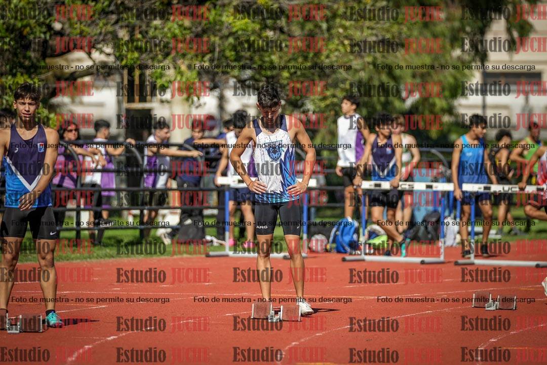 Fotos de los 200 m llanos de varones