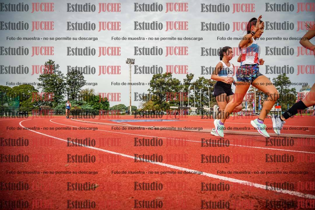 Fotos de los 5000 m llanos de mujeres