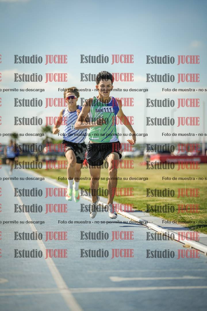Fotos de los 600 m llanos de varones