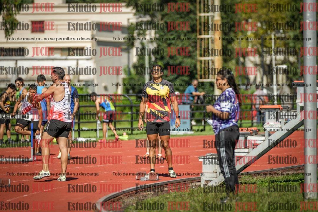Fotos de los 200 m llanos de varones