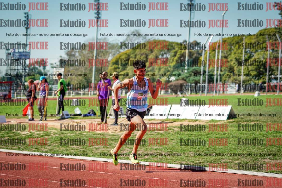 Fotos de los 600 m llanos de varones