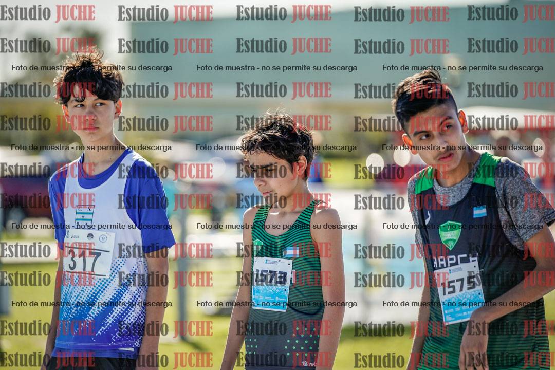 Fotos de los 2000 m llanos de varones