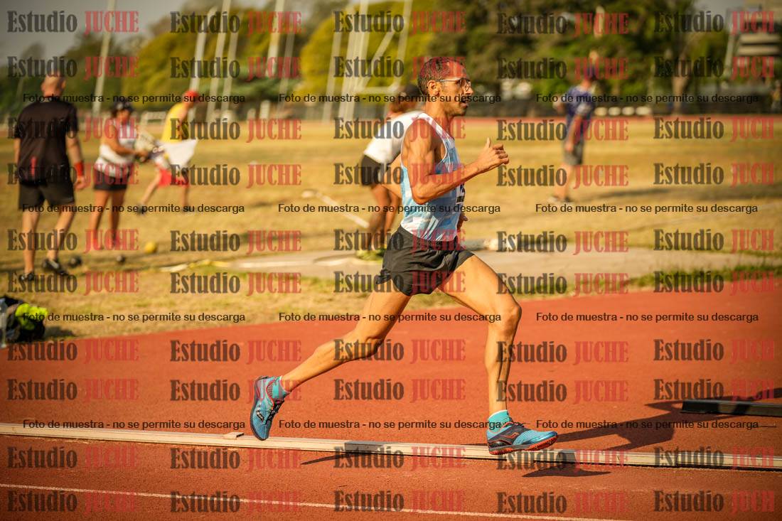 Fotos de los 1500 m llanos de varones