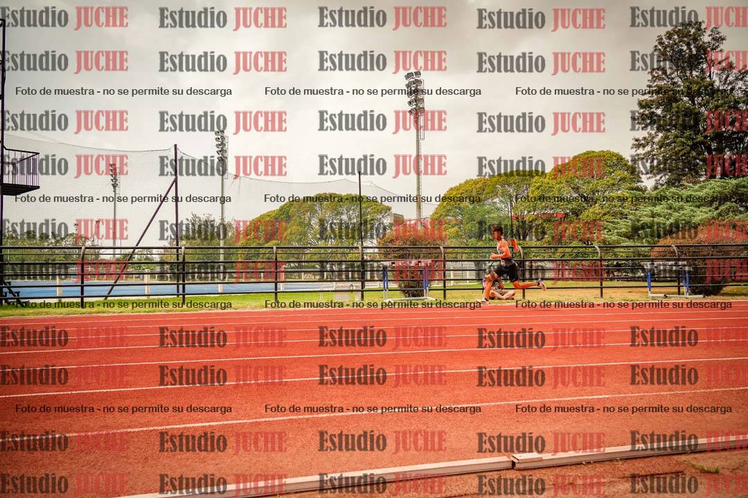 Fotos de los 200 m llanos de varones