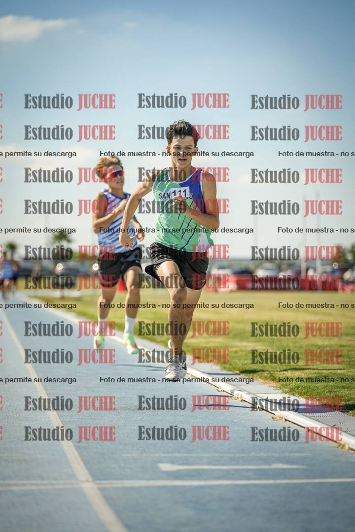 Fotos de los 600 m llanos de varones