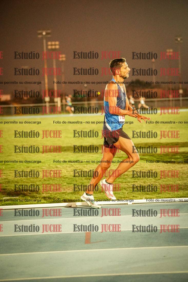 Fotos de los 3000 m llanos de varones