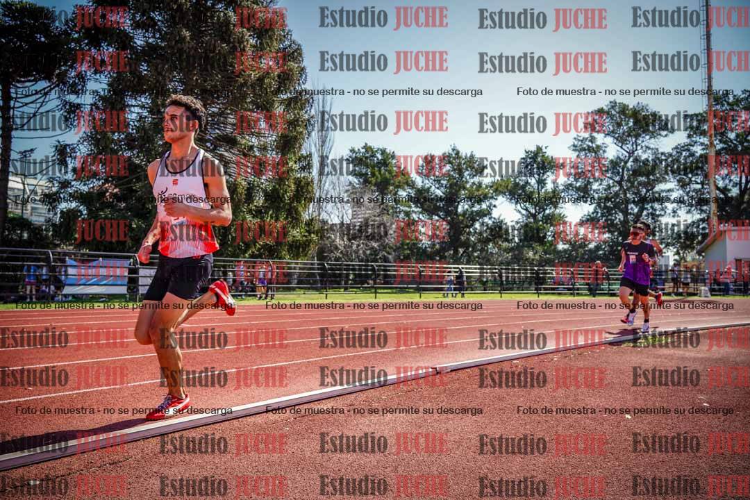 Fotos de los 1500 m llanos de varones