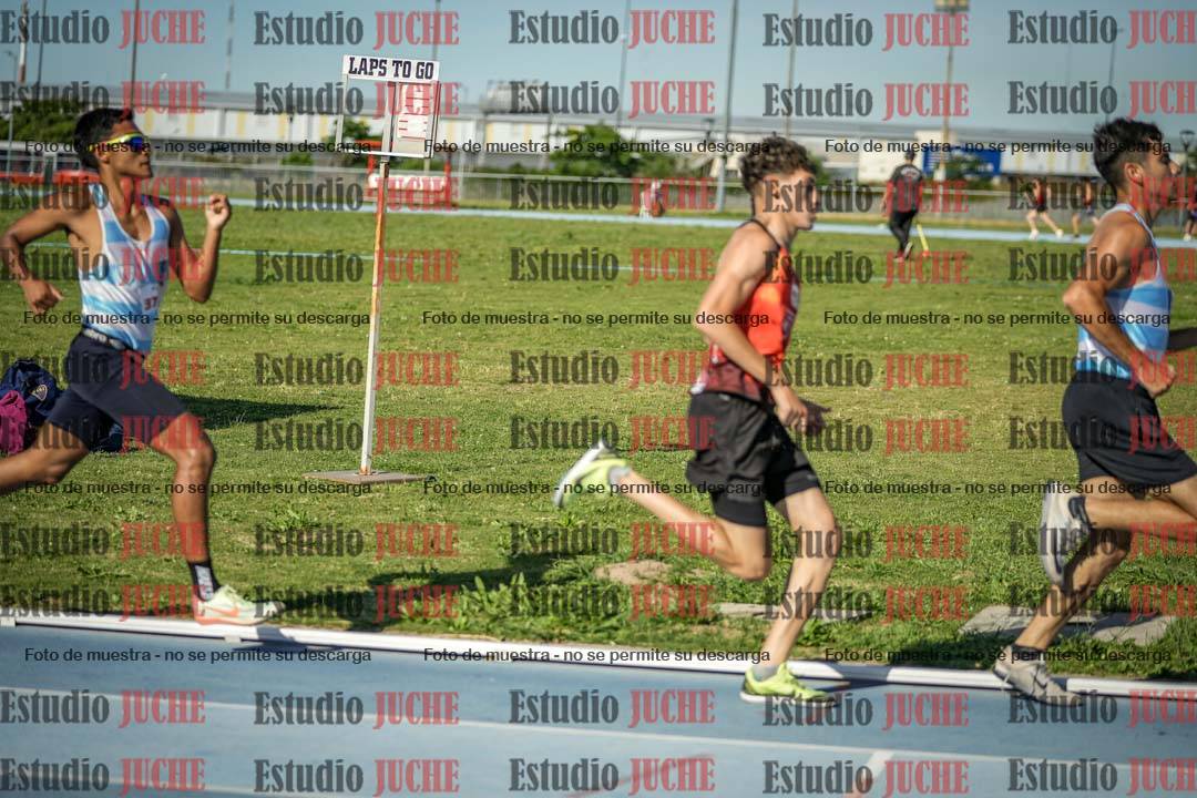 Fotos de los 1500 m llanos de varones