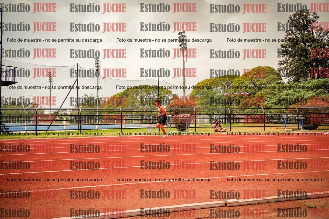 Fotos de los 200 m llanos de varones