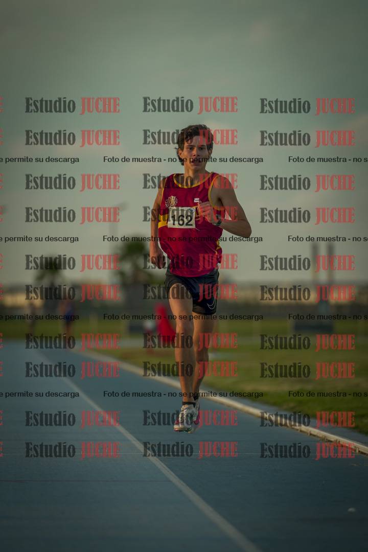 Fotos de los 3000 m llanos de varones