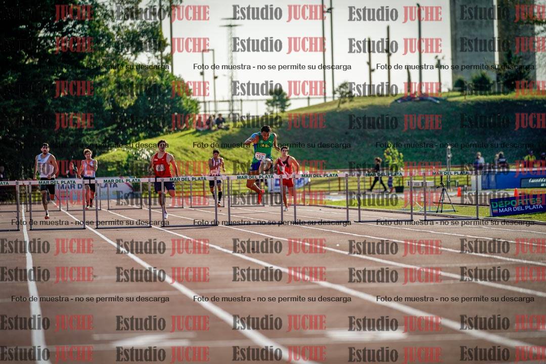 Fotos de los 400 m con vallas de varones