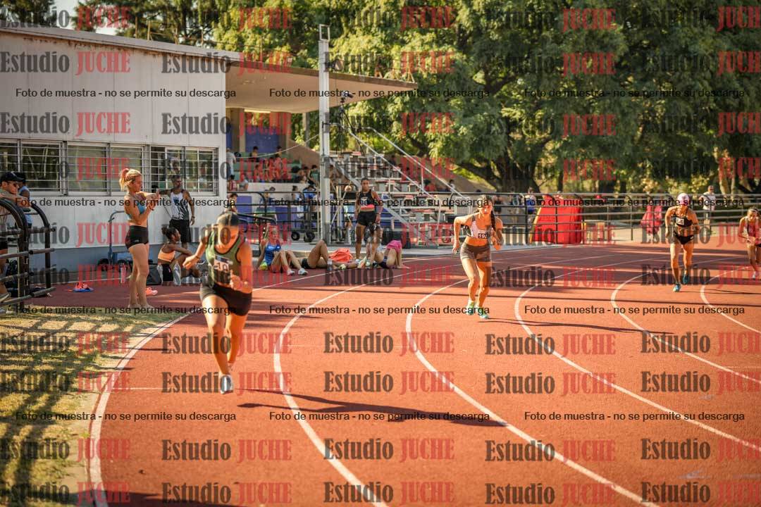 Fotos de los 800 m llanos de mujeres